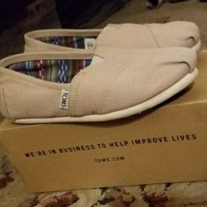 TOMS Women's Shoes